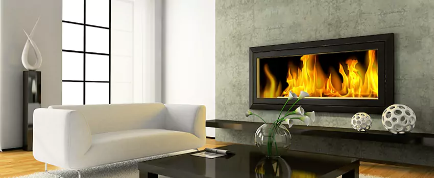 Fireplace Hearth Ideas in Los Angeles, California